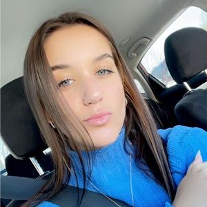 Meet your Posher, Alyssa